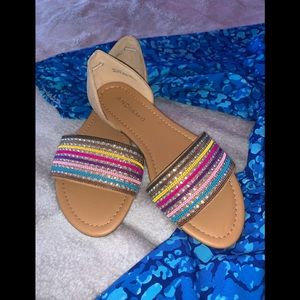Suede sandals with gemstones